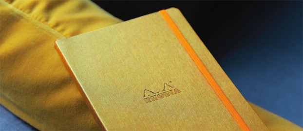 Rhodia softcover notebook A5 elastic closure gold 117476 dotted
