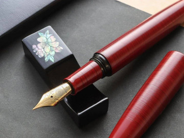 Wancher Aizu Urushi Koma Nuri fountain pen (stainless steel nib)