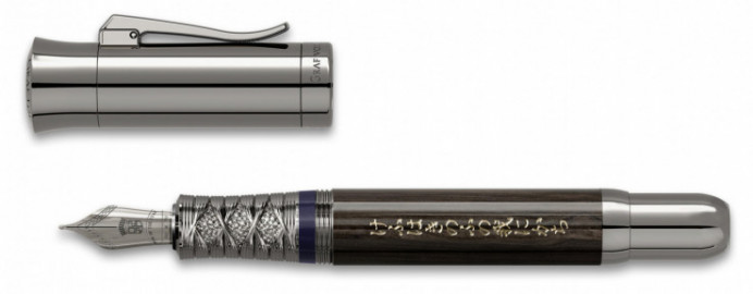 Graf Von Faber Castell Fountain pen Pen of the Year 2019 Ruthenium Samurai