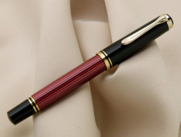 Pelikan Souveran M400 Black Red Fountain Pen