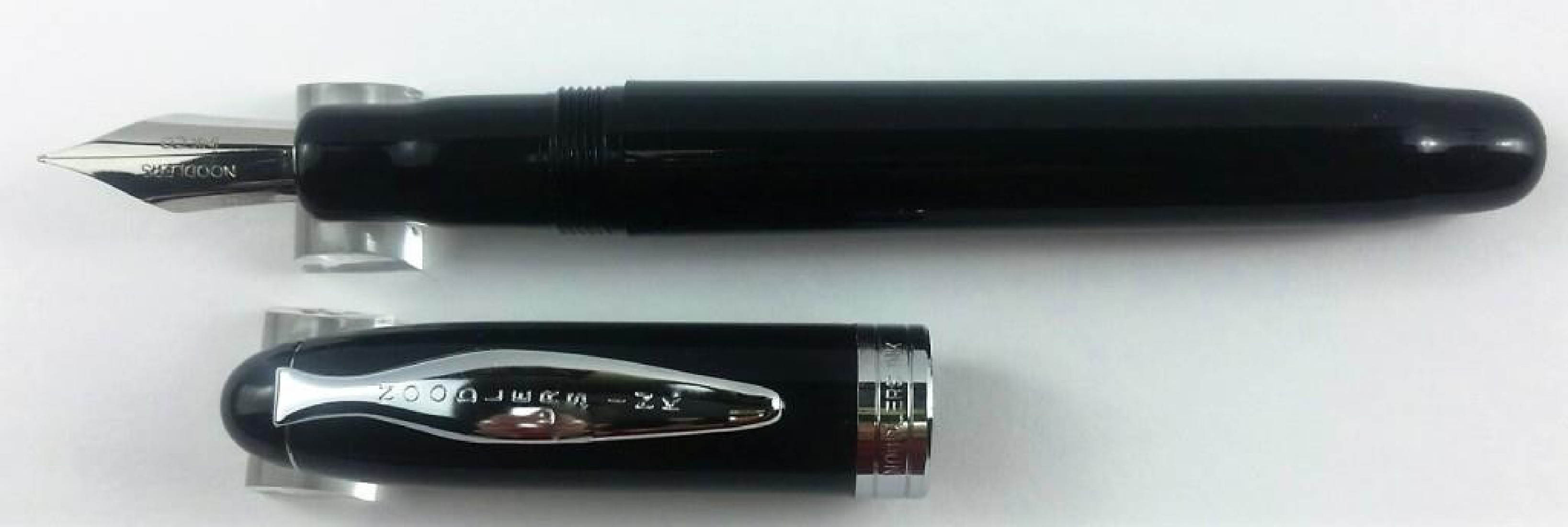 Noodlers Black Ahab Flex 15001  Fountain Pen