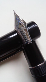 Sailor King of Pens Ebonite Black RT Fountain Pen 11-9704-620