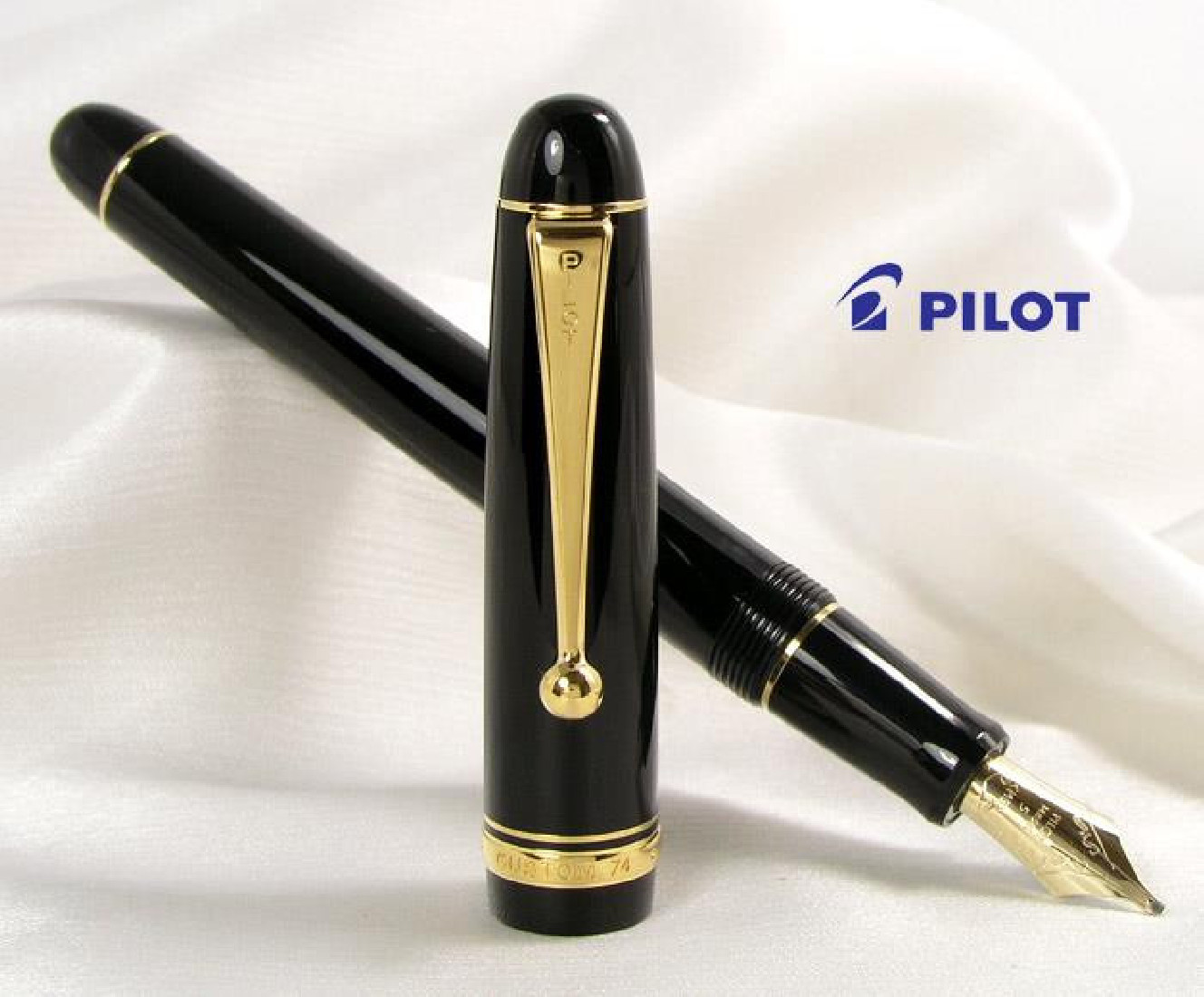 Pilot Custom 74 Black GT fountain pen FKK-12SR-Β