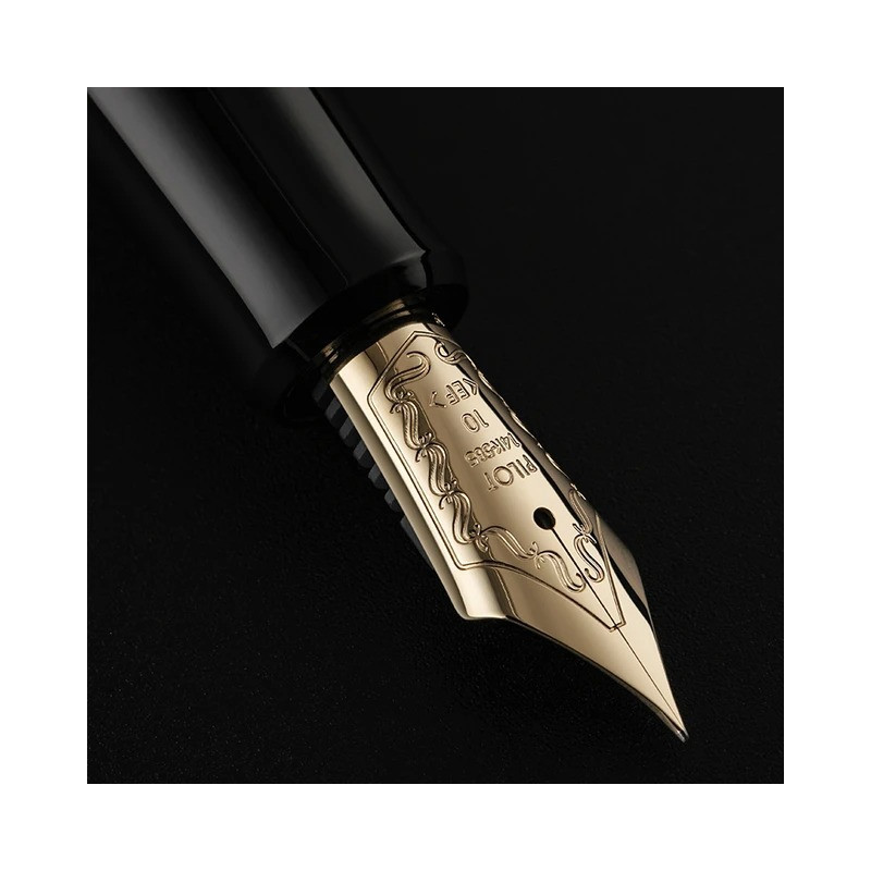 Pilot Custom 742 Black GT, 14k, with converter Fountain Pen