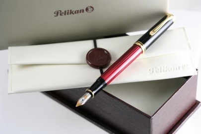 Pelikan Souveran M400 Black Red Fountain Pen