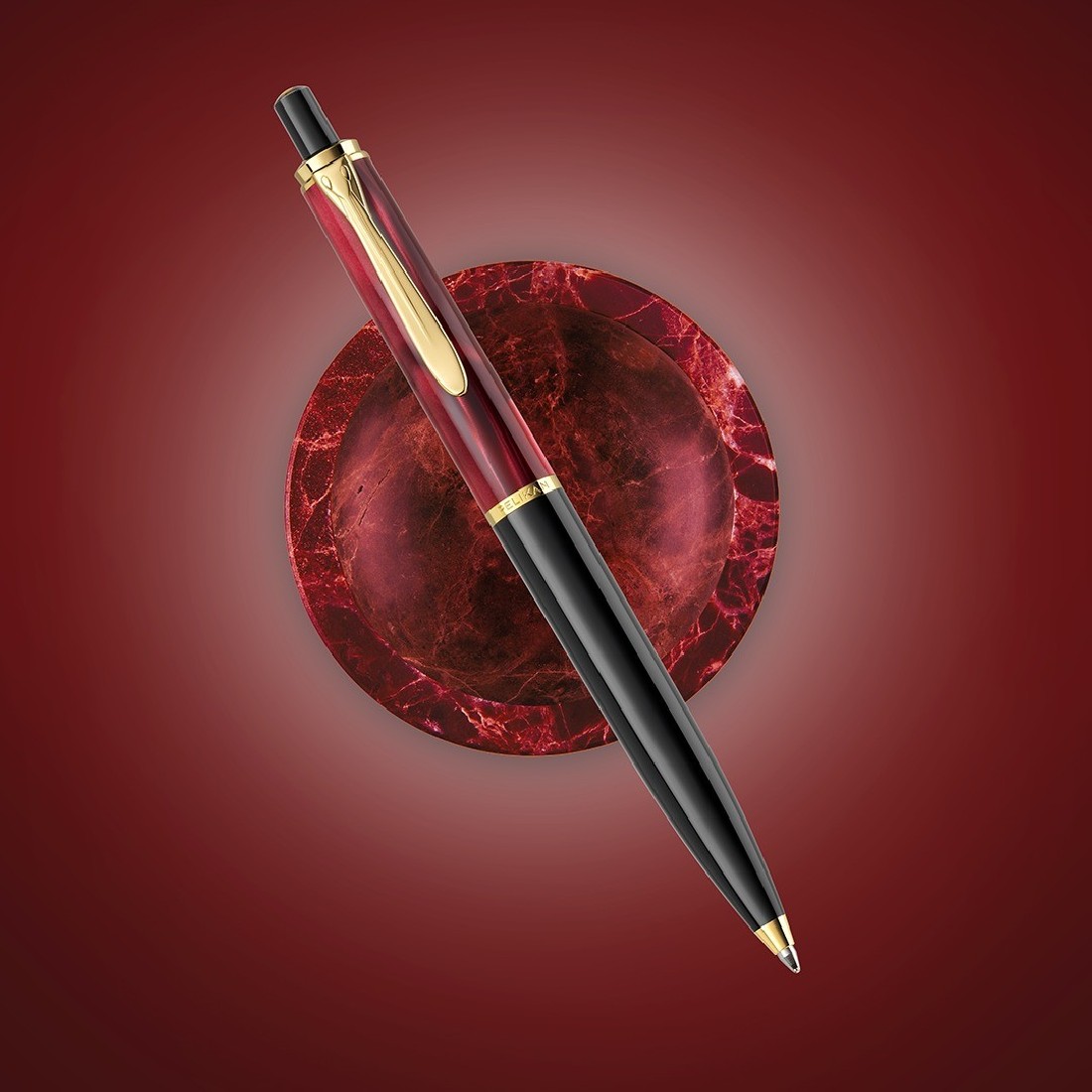 Pelikan Classic K200 Red Marble Special Edition Ballpen