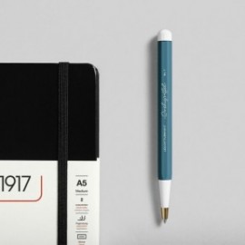 Leuchtturm 1917 Drehgriffel Nr.1 Gelpen Stone Blue, with black ink