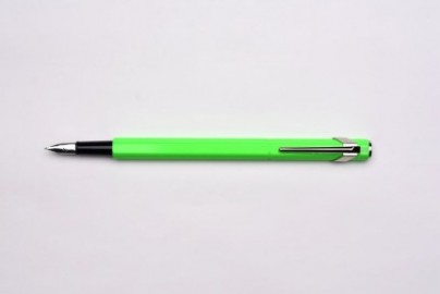 Caran dache 849  fluo green  Fountain pen