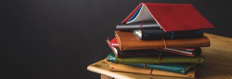 Paper Republic grand voyageur [xl] red leather journal