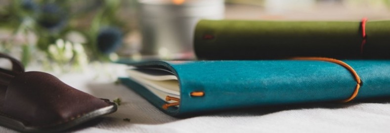 Paper Republic the writers  essentials pocket petrol blue leather journal kit