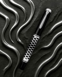 Pelikan Souveran M805 Metal Sleeve Special Edition Fountain Pen