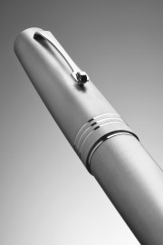 Leonardo Momento Zero Alumina ST Fountain Pen Steel Nib