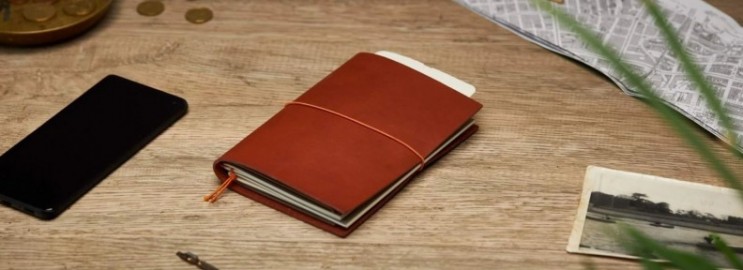 Paper Republic grand voyageur pocket cognac leather  journal