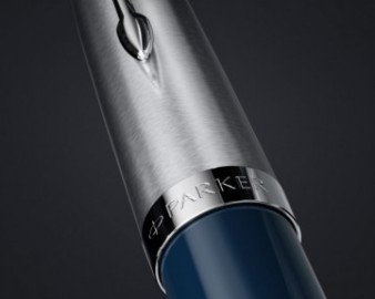 PARKER 51 MIDNIGHT BLUE RESIN CHROME TRIM BALLPOINT PEN