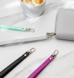 Filofax personal zip saffiano wristlet neo mint 132799