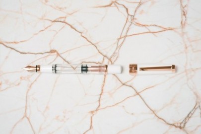 Twsbi Diamond 580 White Rose Gold II Fountain pen
