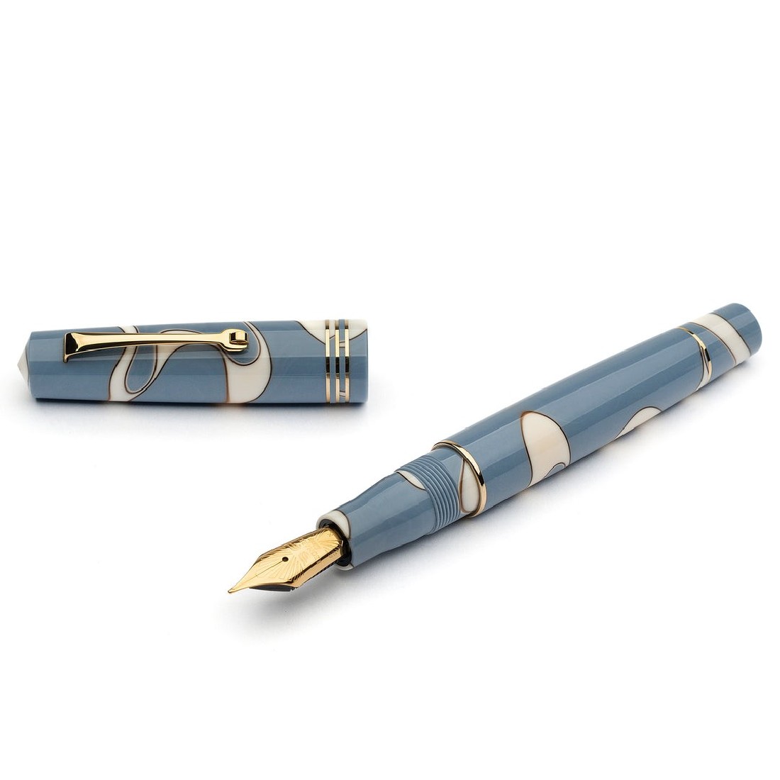 Leonardo Officina Italiana Momento Zero Nuvola GT Fountain Pen