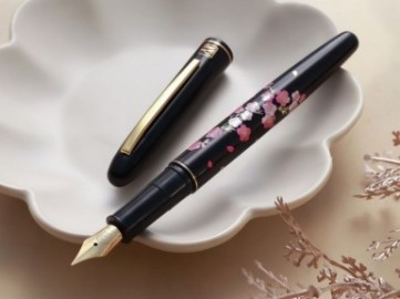 Kuretake Kindai Maki-e - Sakura Haru Kaze WP-KU-SAKZ fountain pen