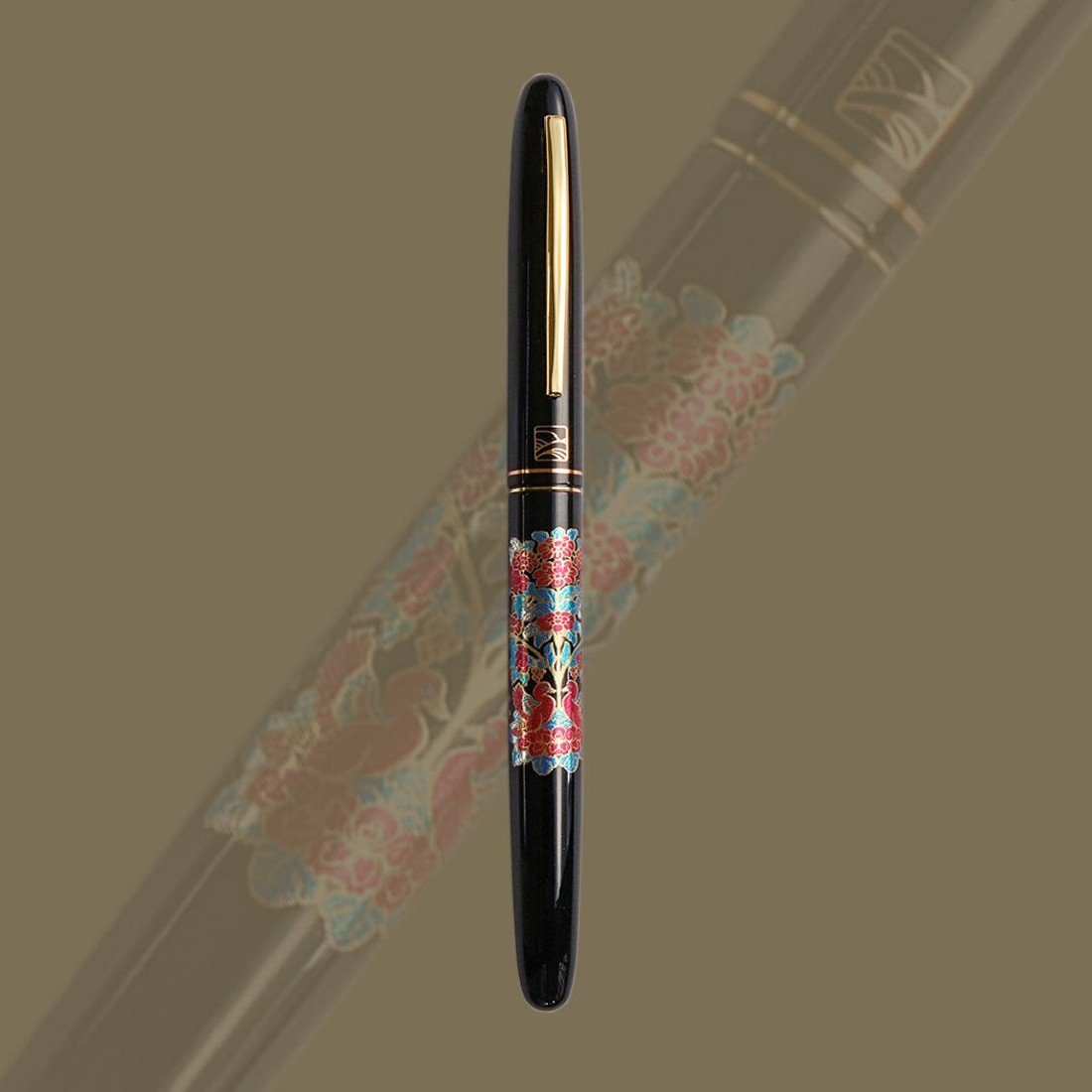 Kuretake Kindai Maki-e - Shunshoku Banri WP-KU-SHBA fountain pen