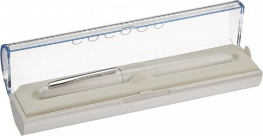 Pilot Cocoon Fountain Pen, White Body FCO-3SR-W