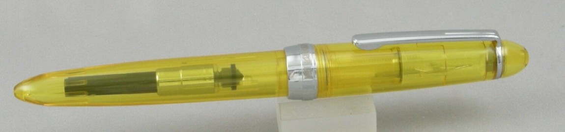 MONTEVERDE USA MONZA ID, EYEDROPPER, FOUNTAIN PEN YELLOW FLEX NIB (CARTRIDGE/CONVERTER/EYEDROPPER FILLING SYSTEM)