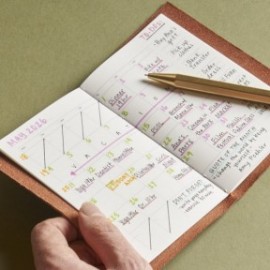 Paper Republic timeless monthly pocket