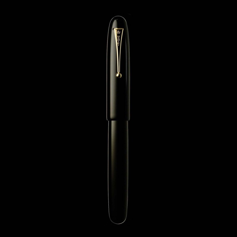 Pilot Namiki Emperor Urushi black fountain pen with size No.50