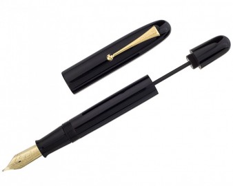 Pilot Namiki Emperor Urushi black fountain pen with size No.50 (Jumbo) pen nib
