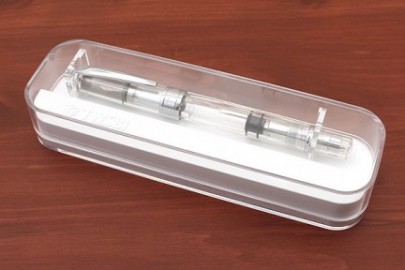 TWSBI Diamond 580AL  Clear Fountain Pen