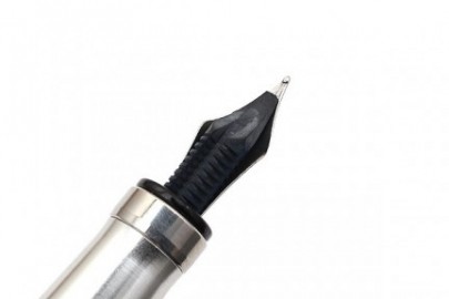 TWSBI Diamond 580AL  Clear Fountain Pen