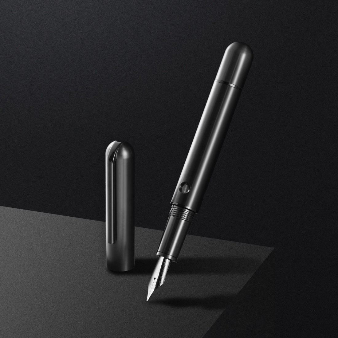 Nahvalur Nautilus Ti Black Fountain Pen