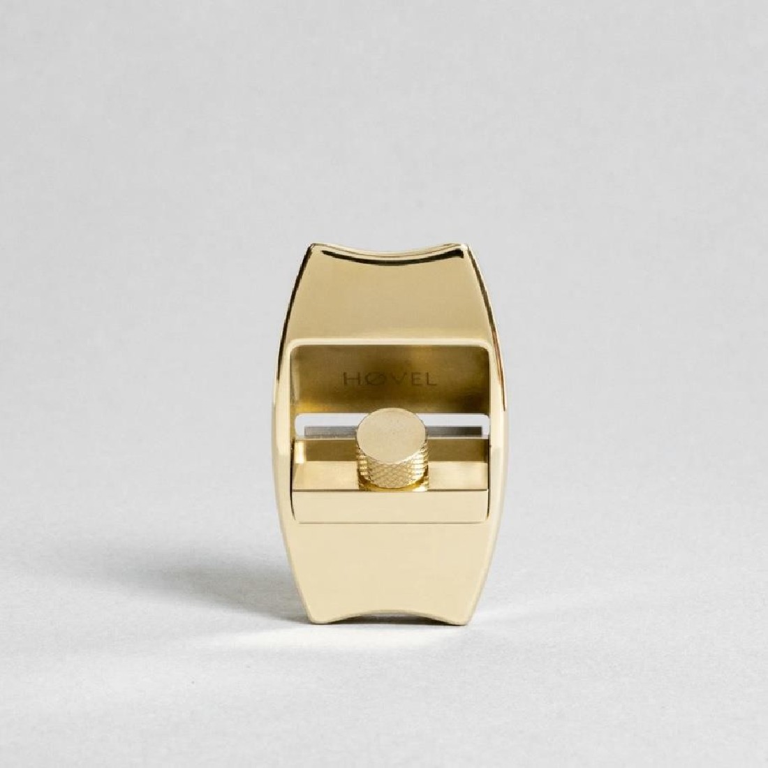 Makers Cabinet HOVER sharpener