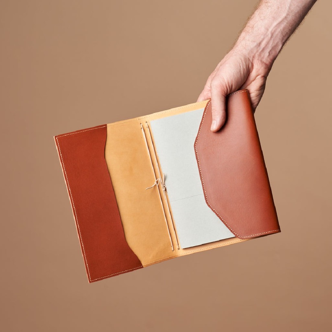 Paper Republic Le Trifold A5 cognac and natural