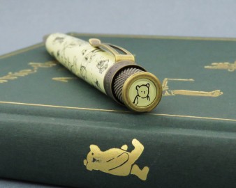 Retro 1951 Tornado Winnie the Pooh WTPR-2276 Rollerball