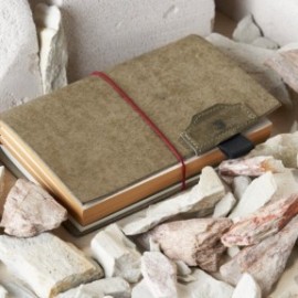 Paper Republic grand voyageur A4 stone grey leather journal.