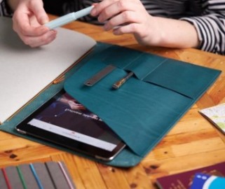 Paper Republic A4 Leather Portfolio Blue Petrol