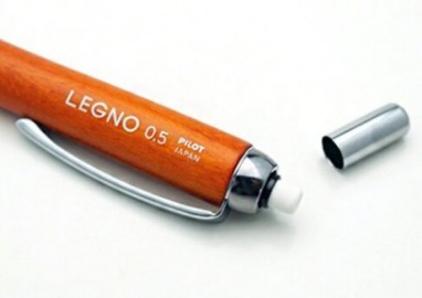 Pilot Legno natural wood Brown 0,5mm mechanical pencil HLE-1SK-BN