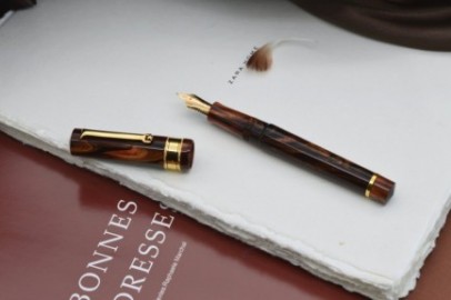 Santini Italia Libra Rosewood GP  piston filler pen with ebonite feeder superflexy nib 18k
