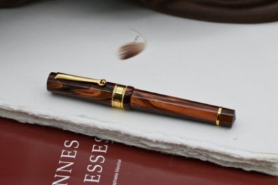 Santini Italia Libra Rosewood GP  piston filler pen with ebonite feeder superflexy nib 18k