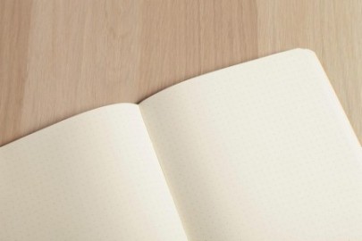 Clairefontaine Rhodia 794434C Collection Nomaddict My.Essential Blue Stitched Elasticated Notebook - B5 19 x 25 cm - 192 DOT Numbered Pages - Ivory Paper 90 g - Glossy Leather Grain Card Cover