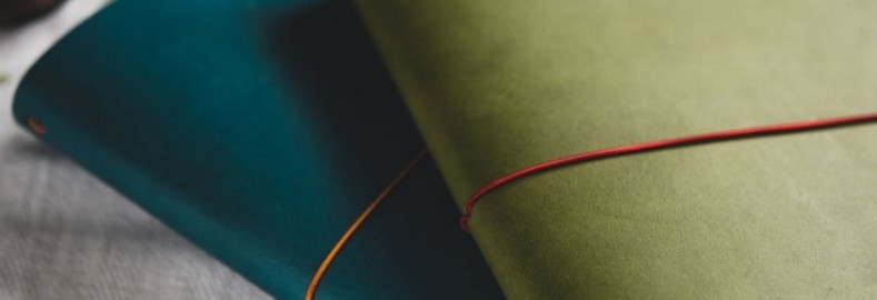 Paper Republic grand voyageur [xl] olive green leather journal