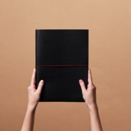 Paper Republic grand voyageur A4  black leather journal