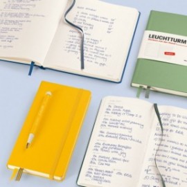 12M Weekly Planner and Notebook 2027, B5, hardcover, Cherry, Leuchtturm 1917