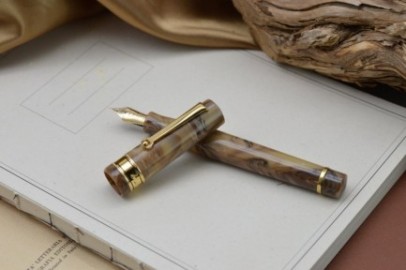 Santini Italia Libra Africa GT 14k Superflex nib piston filler pen with ebonite feeder
