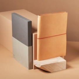 Paper Republic grand voyageur A4 sand leather journal