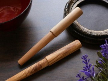 Wancher Olivewood World Tree Fountain pen