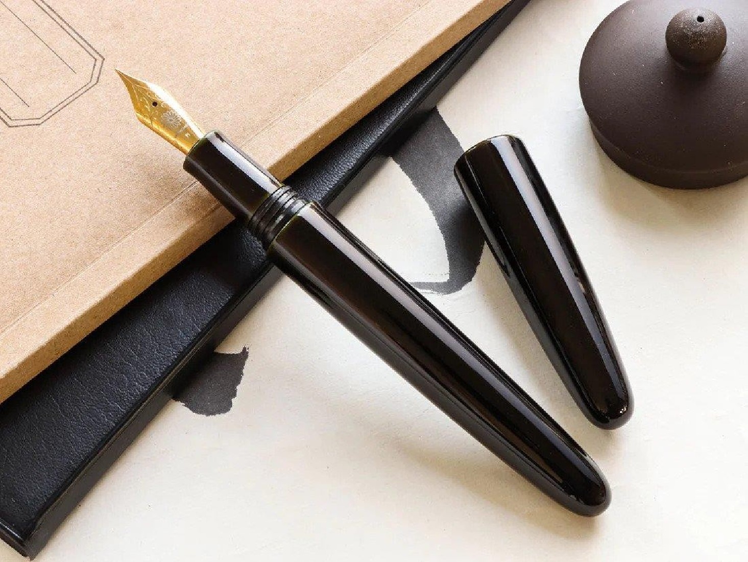 Wancher True Urushi Midori Tamenuri fountain pen