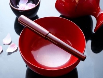 Wancher Urushi Sandalwood Sekai Aizu fountain pen
