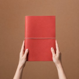 Paper Republic grand voyageur A4 Rusty Rose leather journal