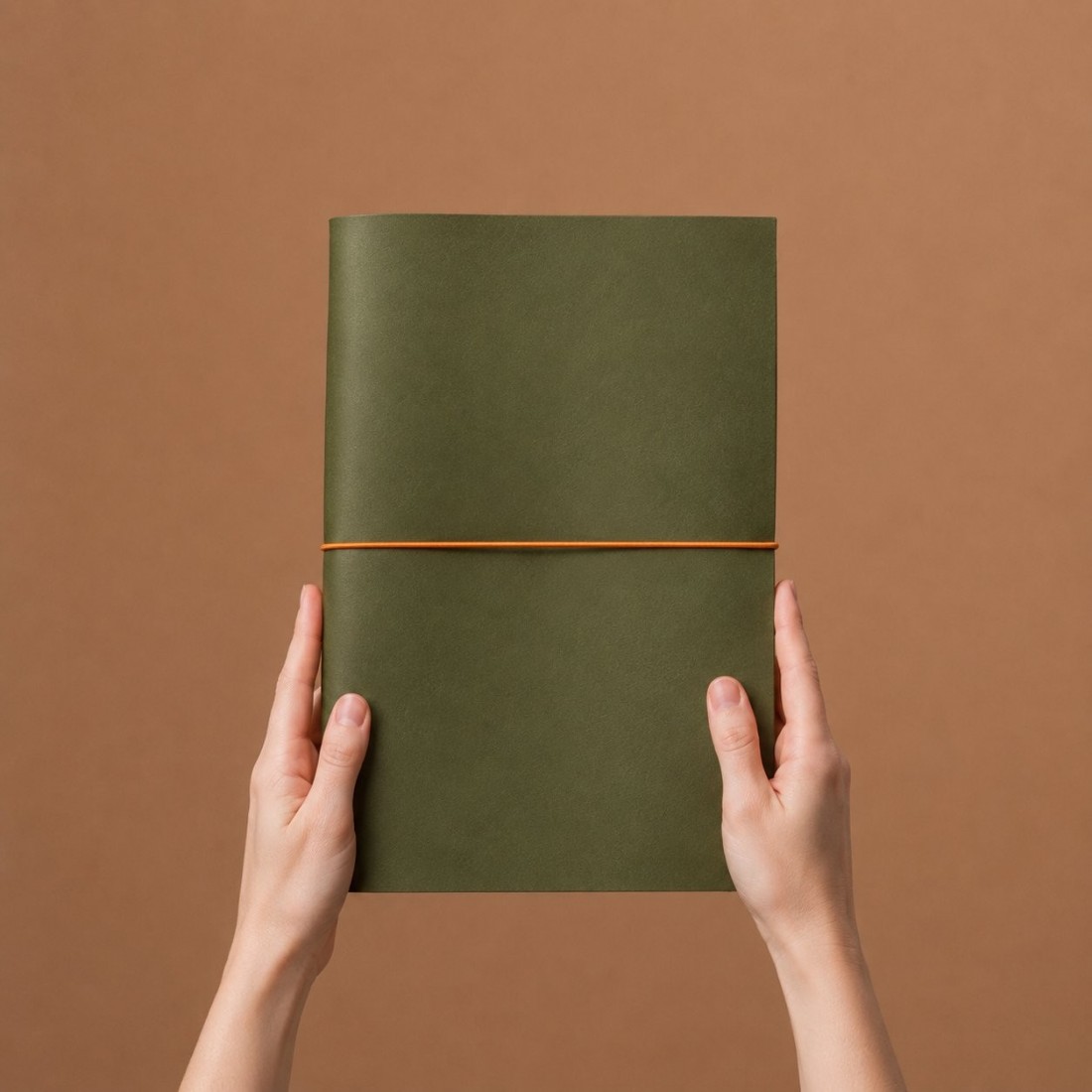 Paper Republic grand voyageur A4 Botany Green leather journal
